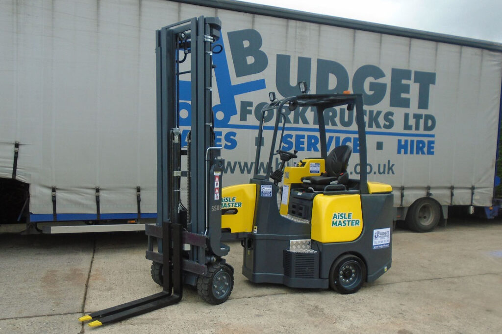 articulated-forklift-truck