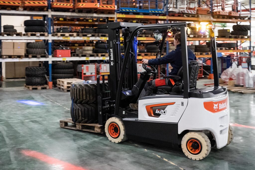 electric-counterbalance-forklift-truck
