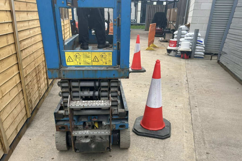 scissor-lift-operator-training