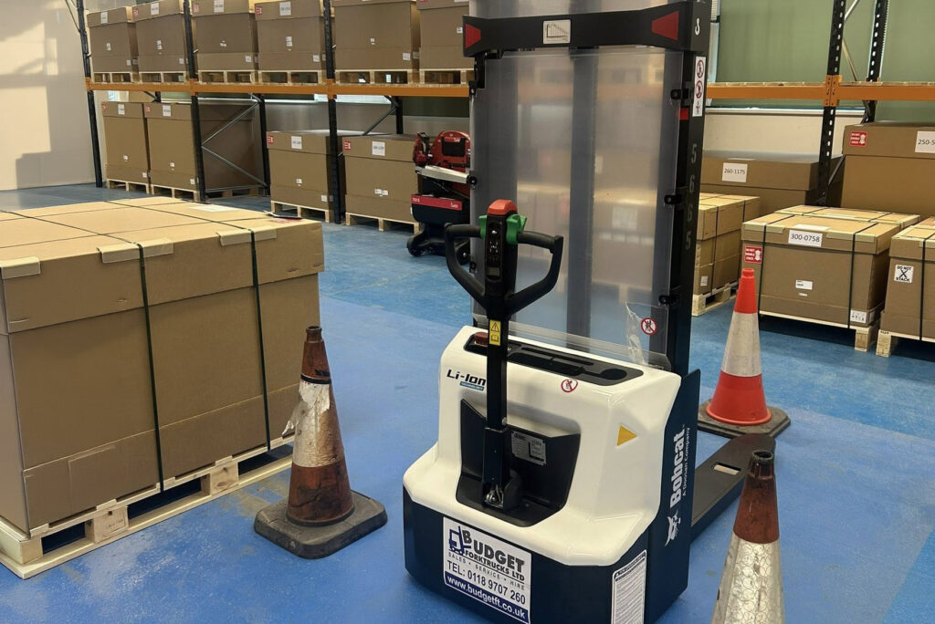 stacker-truck-operator-training